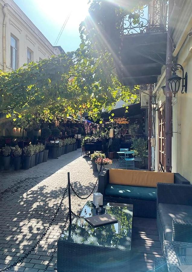 Barsuna Tbilisi Exteriör bild
